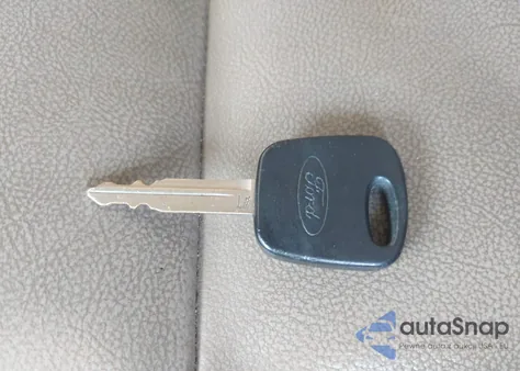 2003 Ford Escape Xlt из США, поврежденный, VIN 1FMCU93183KD46408